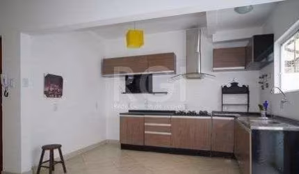 Apartamento para Venda - 77m², 2 dormitórios, Passo da Areia