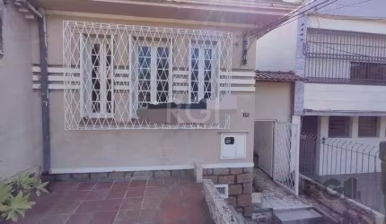 Casa para Venda - 181m², 4 dormitórios, 1 vaga - Rio Branco
