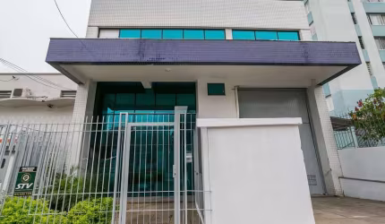 Predio para Venda - 750m², 0 dormitórios, 3 vagas - Cavalhada