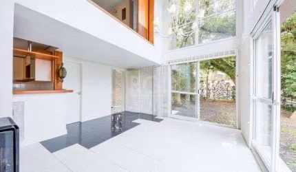 Casa à venda com 2 quartos, 255m² Rua CORONEL GOMES DE CARVALHO, Sétimo Céu, Porto Alegre