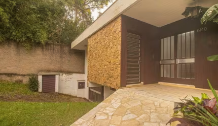 Casa Comercial em Três Figueiras