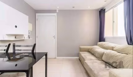 Apartamento de 2 dormitórios de 42m², no bairro Glória