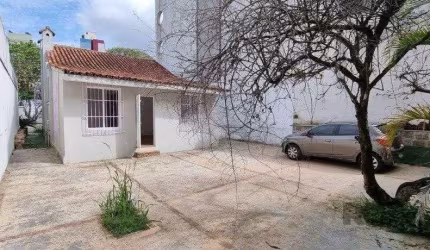 Casa de 2 dormitórios no bairro Petrópolis