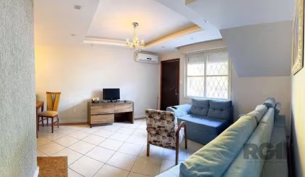 Apartamento de 115m², 3 dormitórios, 2 vagas no bairro Glória