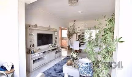 Apartamento á venda com 3 dormitórios no bairro Floresta