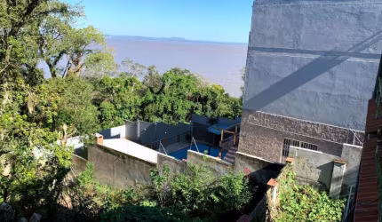 Terreno para Venda - 1.100m² Com Vista Para o Guaíba