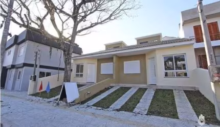 Casa para Venda - 73.29m², 3 dormitórios, sendo 1 suites, 1 vaga - Portal do Guarujá
