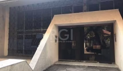 Casa com 4 dormitórios para Comprar 388 m² - Bela Vista - Porto Alegre/RS