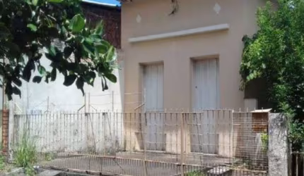 Casa para Venda - 250m², 3 dormitórios, Santo Antonio