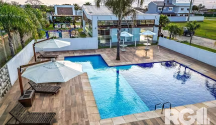 Casa em Condomínio em Sans Souci