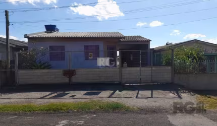 Casa 2 dormitórios, garagem, Bairro Marechal Rondon