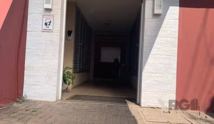 Apartamento 2 dormitórios, 1 vaga, Bairro Vila Cachoeirinha