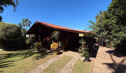 Chácara em Chapéu do Sol