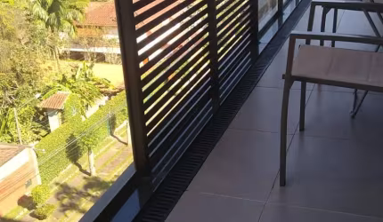 Novo dois quartos de frente linda vista !