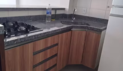 Sala e quarto decorado e novo.
