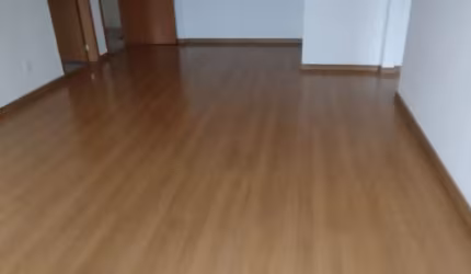 Lindo! Prédio novo com área de lazer.