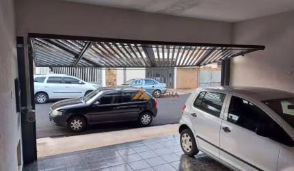 Sobrado à venda, 219 m² por R$ 450.000,00 - Jardim Bicão - São Carlos/SP