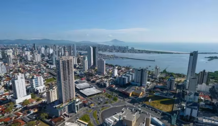 Apartamento para Venda em Itajaí, Centro, 3 dormitórios, 1 suíte, 2 banheiros, 2 vagas