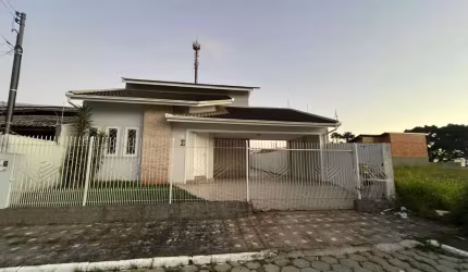 Casa para Locação em Itajaí, Dom Bosco, 4 dormitórios, 1 suíte, 3 banheiros, 4 vagas