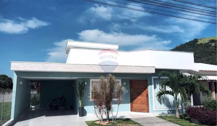 Casa Moderna em Condomínio Fechado em Maricá!