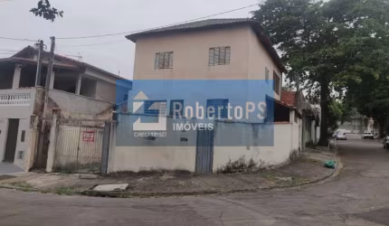 Sobrado com duas casas independentes, uma em cima e outra embaixo no Limoeiro