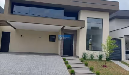 Maravilhosa casa  para permuta no condomínio fechado Terras do Vale com total segurança e recém construída