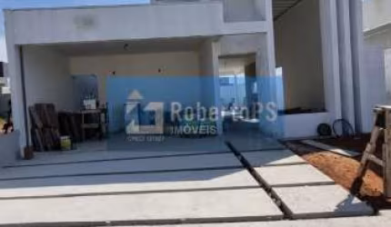 Excelente casa térrea no condomínio Malibu pronta