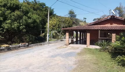 Imagine um espaço de 30.000m² onde seus sonhos de negócio e qualidade de vida se encontram. Apresentamos um imóvel excepcional em Piedade-SP,