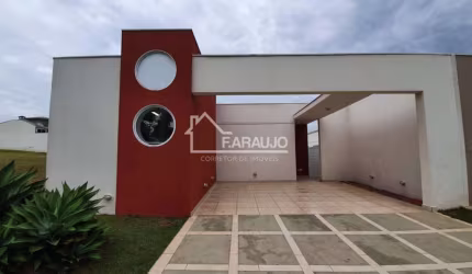 Casa térrea à Venda, 149 m² A/C e 250m² terreno /  Condomínio Lago Da Serra - Araçoiaba Da Serra/sp
