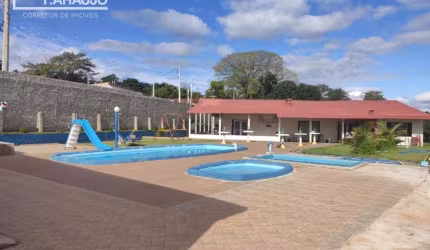 Chácara à venda em Salto de Pirapora-SP: 6 quartos, 2 suítes, 2 salas, 7 banheiros, 35 garagens, 600m².