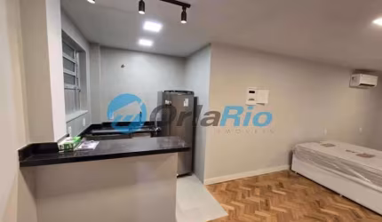 Kitnet / Stúdio à venda na Rua Gustavo Sampaio, Leme, Rio de Janeiro, 36 m2 por R$ 600.000