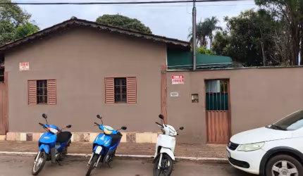 Casa a Venda no Centro de Silvânia - GO
