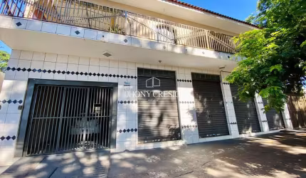 2 Salões comercias e 3 casas, investimento certo para obtenção de renda