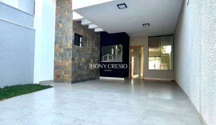 Linda Casa com 3 Quartos sendo 1 SUITE