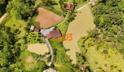 Chácara / sítio com 3 quartos à venda na Zona Rural, Massaranduba , 430 m2 por R$ 1.099.000
