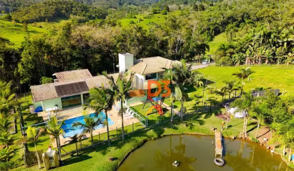 Chácara / sítio com 3 quartos à venda no Belchior Baixo, Gaspar , 307 m2 por R$ 3.500.000