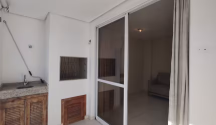 Apartamento 2 dormitórios no Bom Abrigo