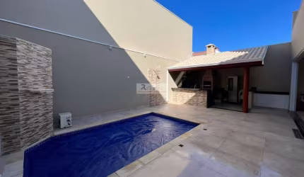 Sobrado a venda em condomínio fechado Residencial Dona Lucilla Indaiatuba, casa com piscina Indaiatuba , próximo ao Parque Ecológico Indaiatuba