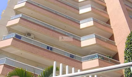 Luxuoso apartamento à venda no Jardim Pau Preto, Indaiatuba-SP: 4 quartos, 2 suítes, andar privativo, mobiliado, 3 vagas, 213 m².