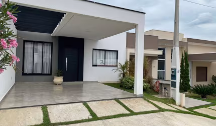 Casa em Condomínio fechado em Indaiatuba-SP: 3 Quartos, 2 Suítes, 122m², Jardins do Império!