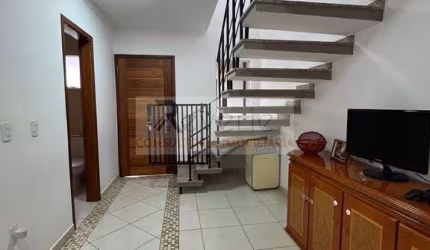 Casa em Condomínio à Venda em Indaiatuba-SP: 3 Quartos, 1 Suíte, 1 Sala, 3 Banheiros, 2 Vagas, 158,00 m² no Villaggio Di Itaici.