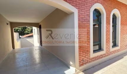 Casa para locação em Indaiatuba-SP, Jardim Pompéia: 3 quartos, 1 suíte, 1 sala, 2 banheiros, 2 vagas, 180m²!