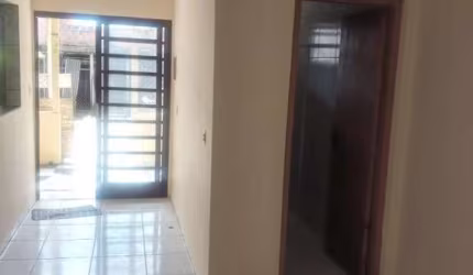 Casa para Venda em Pindamonhangaba, Residencial Mombaça I, 1 dormitório, 1 banheiro, 1 vaga
