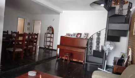 Casa para Venda em Taubaté, Jardim das Nações, 3 dormitórios, 1 suíte, 2 banheiros, 2 vagas