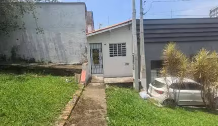 Casa para Venda em Taubaté, Centro, 1 dormitório, 1 banheiro