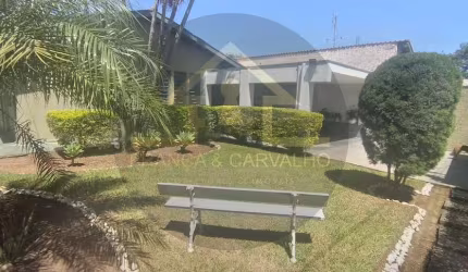 Chácara para Venda em Tremembé, Centro, 4 dormitórios, 2 suítes, 3 banheiros, 4 vagas