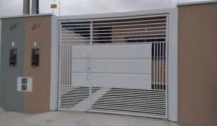 Casa para Venda em Taubaté, Residencial Estoril, 2 dormitórios, 1 suíte, 2 banheiros, 2 vagas