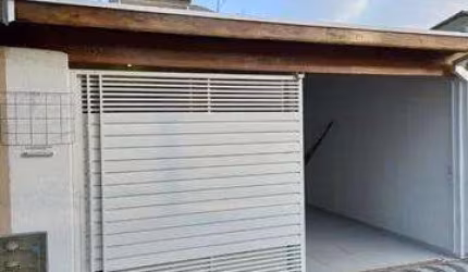 Casa para Venda em Taubaté, Residencial Estoril, 2 dormitórios, 1 suíte, 1 banheiro, 2 vagas