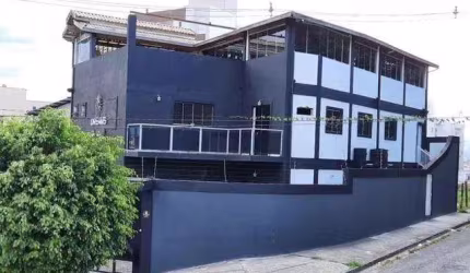 Prédio Comercial para Venda em Taubaté, Monção, 5 vagas