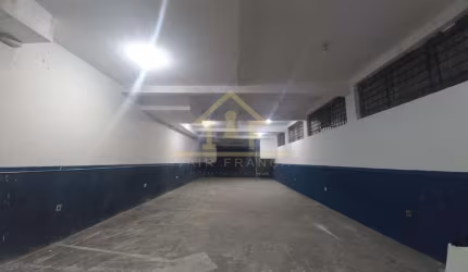 Galpão para Locação em Taubaté, Vila São José, 2 banheiros
